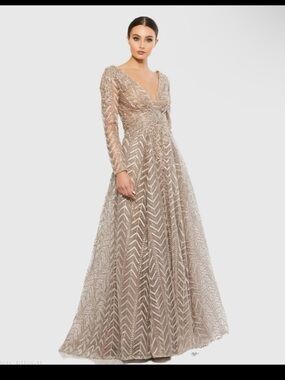 Mac duggal